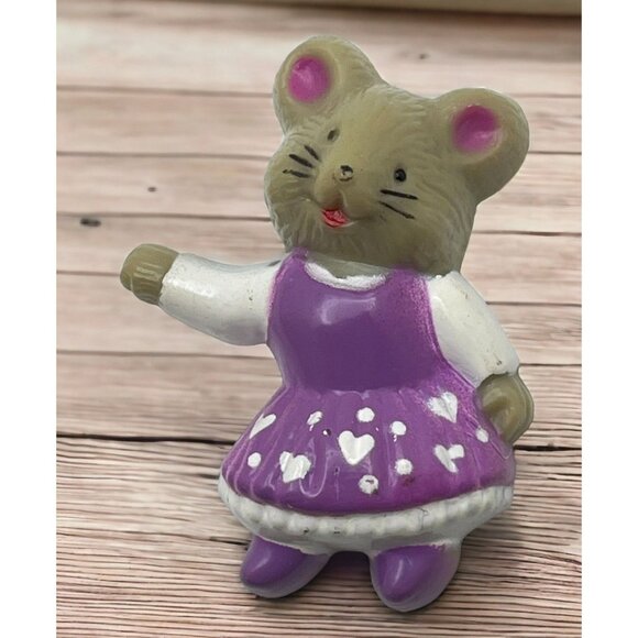 Spring Mouse Refrigerator Magnet Vintage Purple Dress Country Farm - Picture 1 of 6